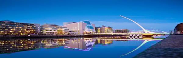 CLV_Samuel_Beckett_bridge_at_dusk_Dublin